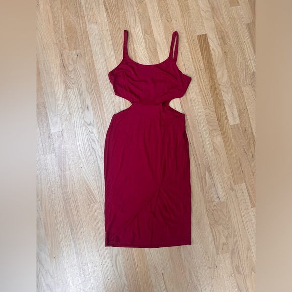 Burgundy midi dress - Picture 1 of 3